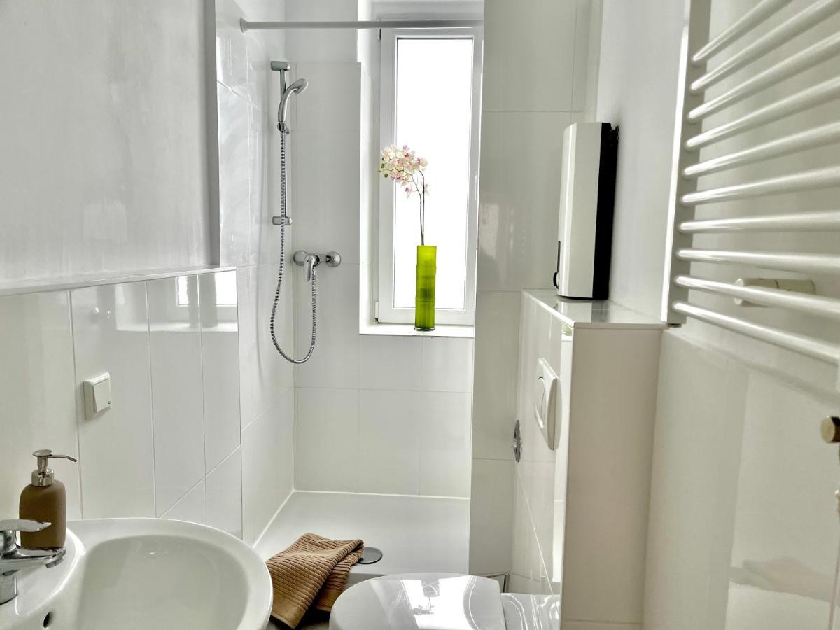 Design Apartment - Parking - Kingsize-Bett - 2X Bad - Zentrum Hannover Kültér fotó